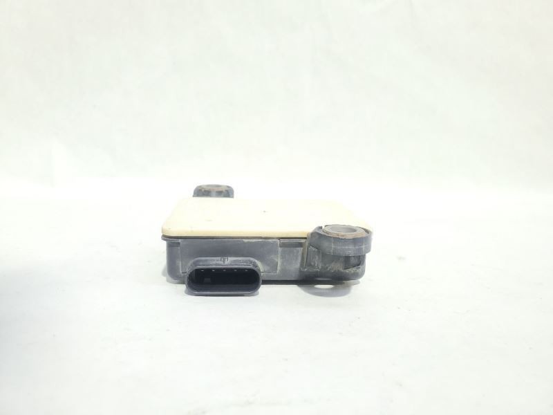 2015 Dodge Ram 1500 OEM Exhaust Nox Sensor Control Module 68171188aa