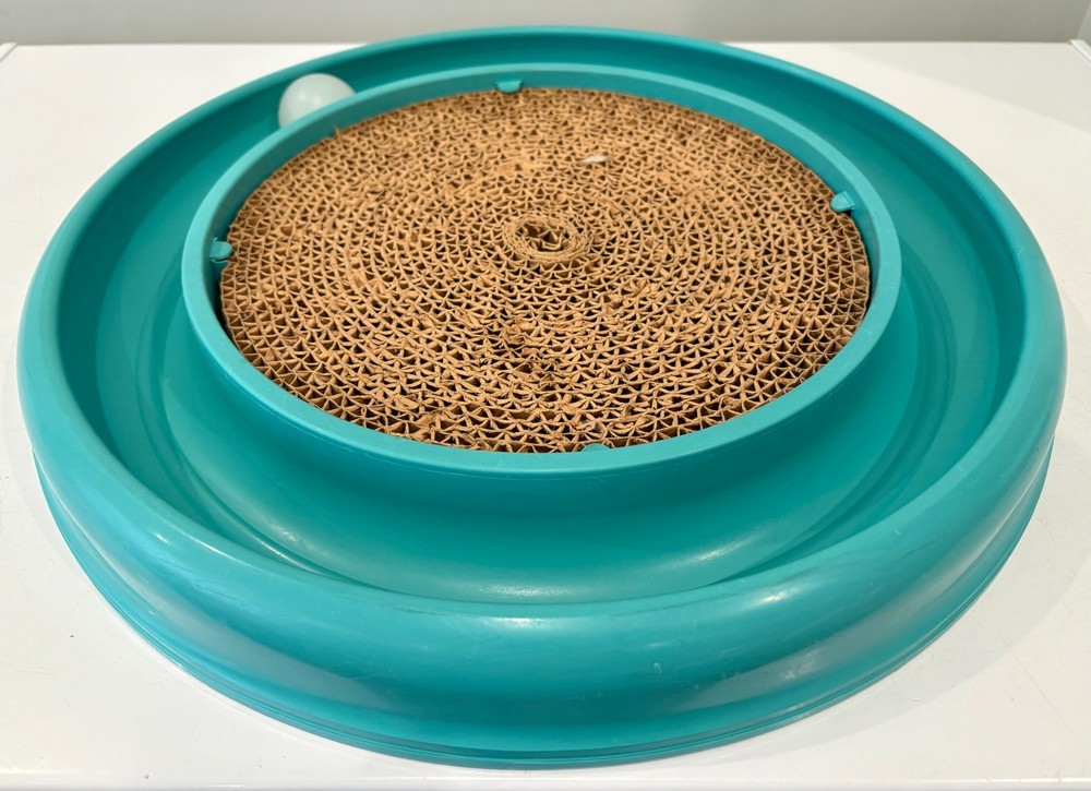 Turbo Interactive Scratcher Cat Toy
