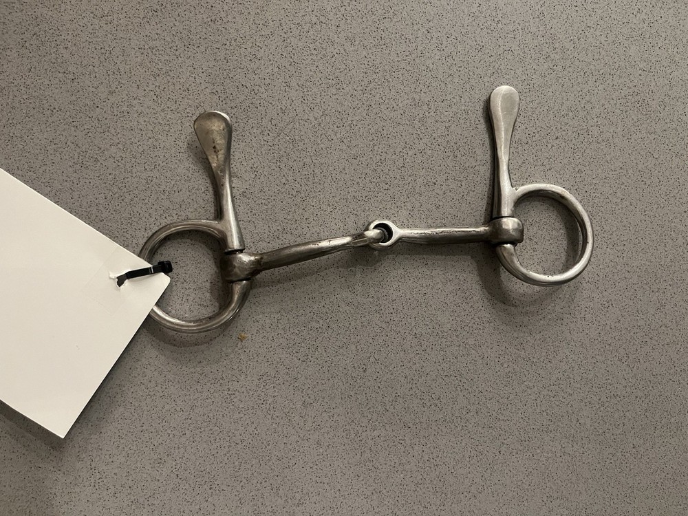 Half Cheek Single Joint Bit — 5 1/2”