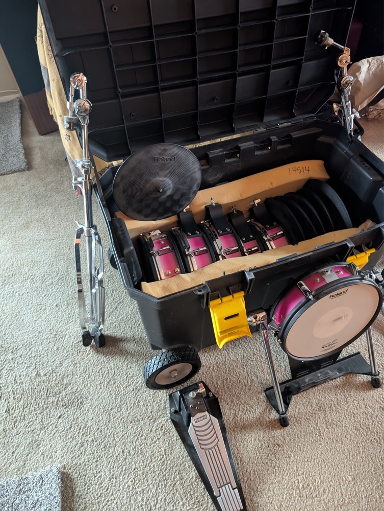 TD-10 v drums- drum set w/ extra pieces