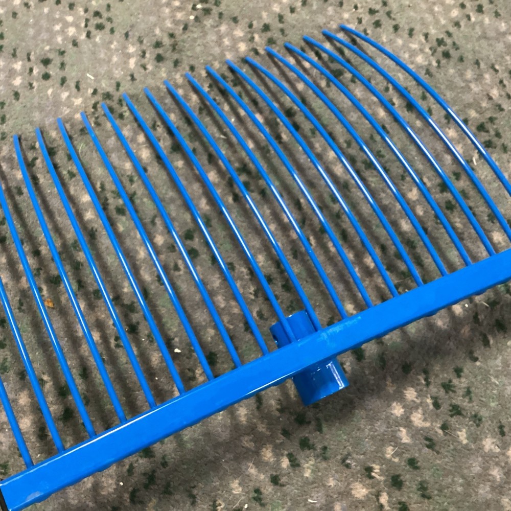Bainbridge Supreme Stables Metal Fork