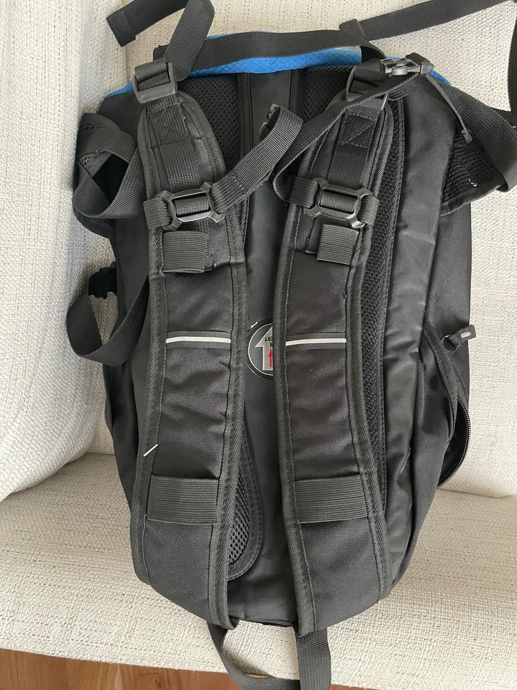 Hi-Tec Hydration Hiking Backpack – Blue & Black (No Bladder) -Preowned