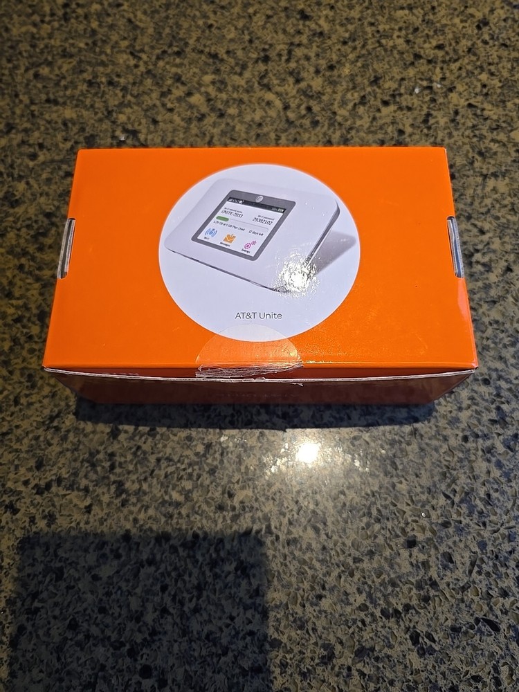 AT&T Unite(Netgear) Mobile Hotspot - White