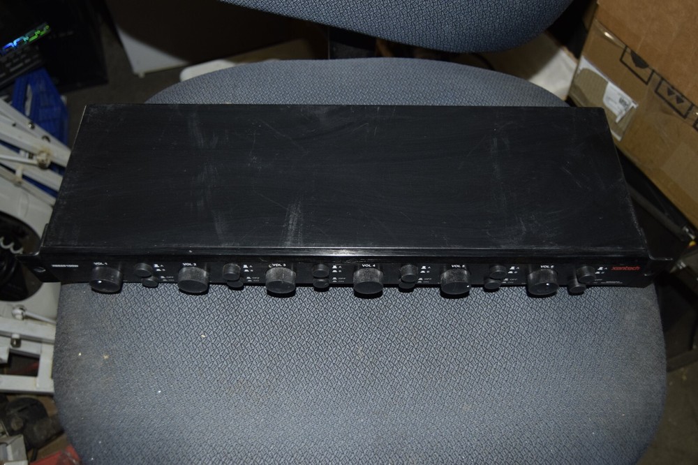Xantech XSS26100W Two Source 6 zone Speaker Selector - Rack Mountable - *READ*