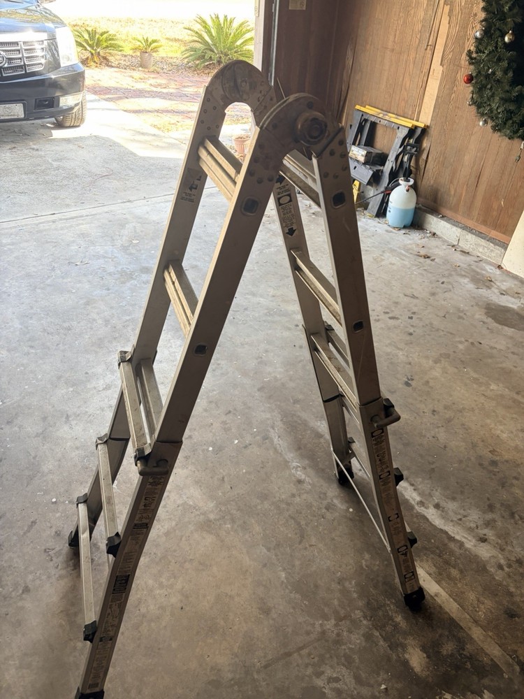 Aluminum Industrial Folding Multi-Position Step Ladder with Wheels