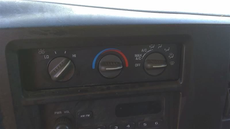 Temperature Control Dash Mounted Main Control Fits 05 EXPRESS 1500 VAN 10279870