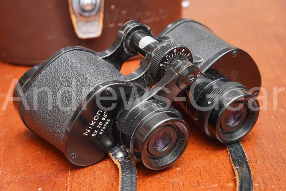 Nikon Compact Binoculars Vintage with Leather Case