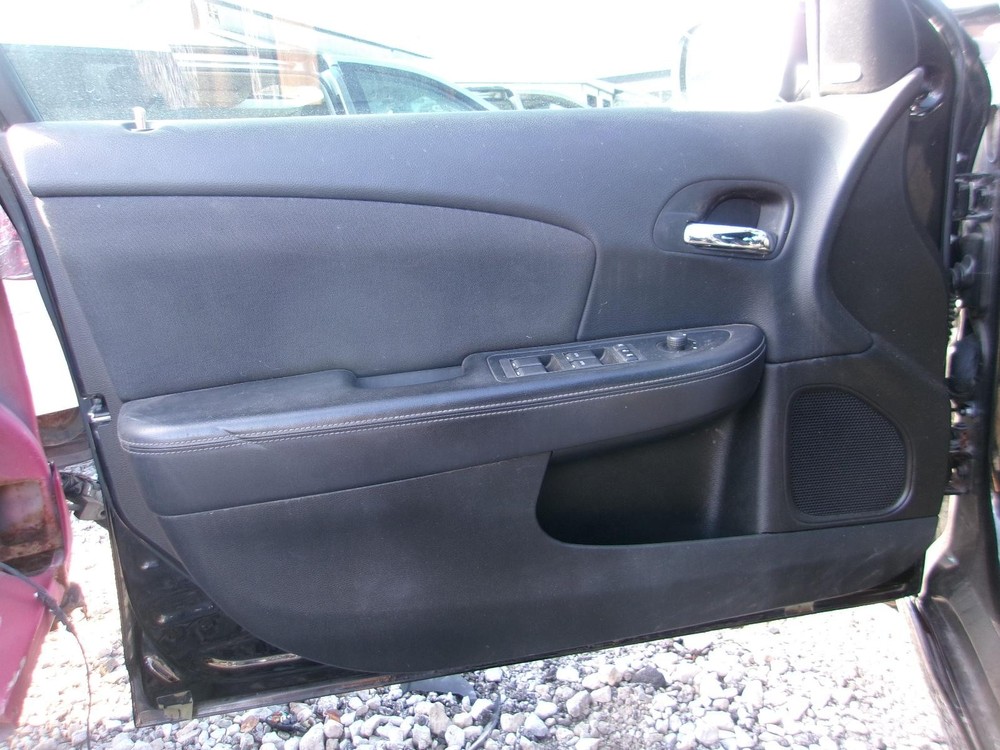 Used Front Left Steering Knuckle fits: 2013 Chrysler 200 ABS Front Left Grade A