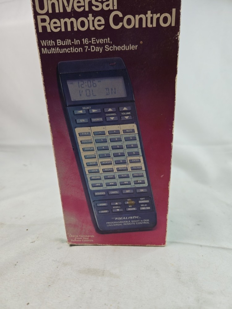 VINTAGE Realistic Programable 8-in-1 Universal Remote Control 15-1903A -Working!