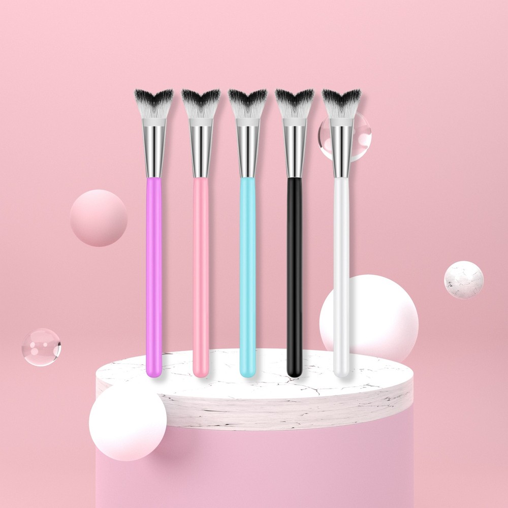 Lash Shampoo Swooped Cleansing Brush