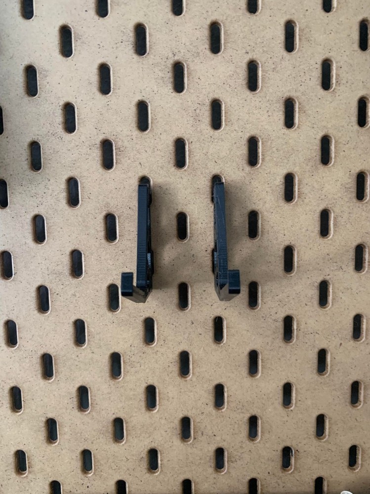 SKAIDS XBOX PLAYSTATION Controller Stand Pegboard Accessory Mount Holder Display