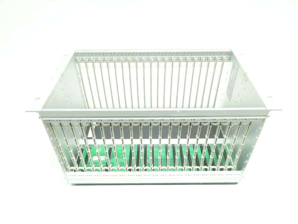 Fisher CP6701 Rack Chassis Module