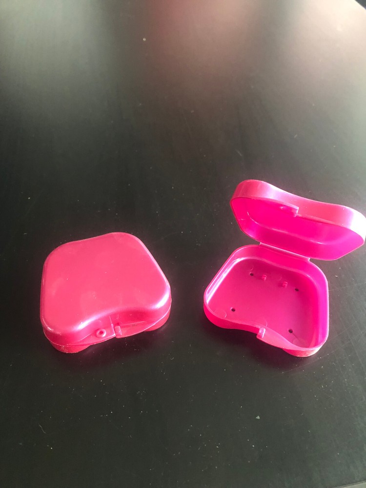 2X PLACKERS STANDARD Orthodontic Retainer Storage Case Box Mouthguard Container