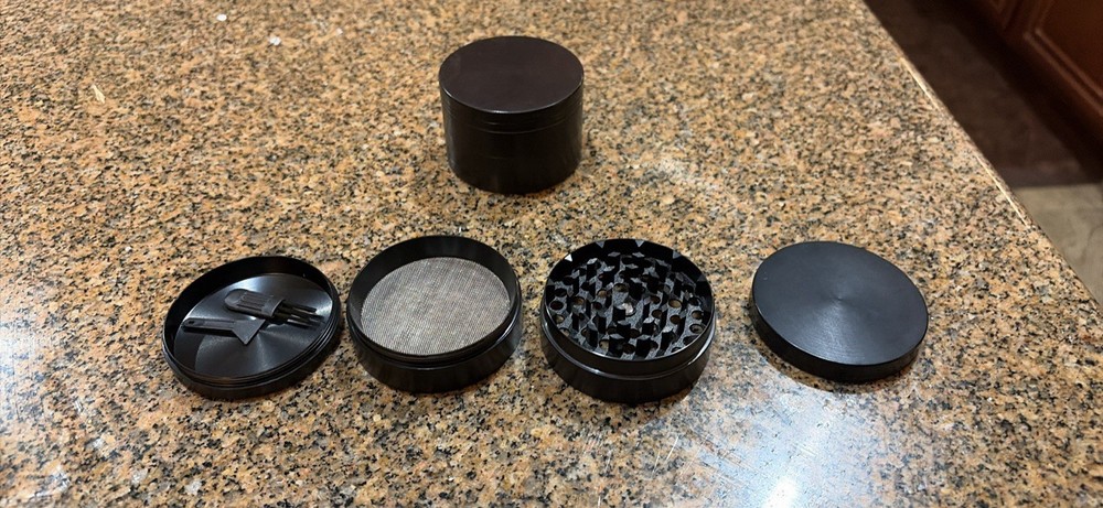 Metal Grinder 2.5"