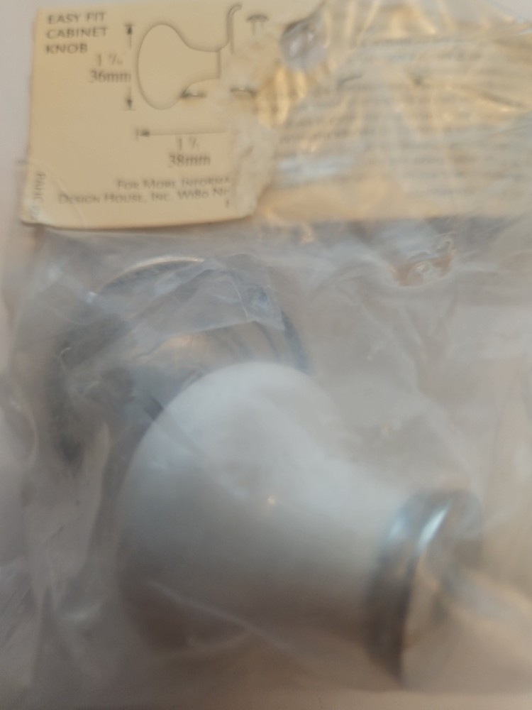 Gainsborough Cupboard Knobs  es178