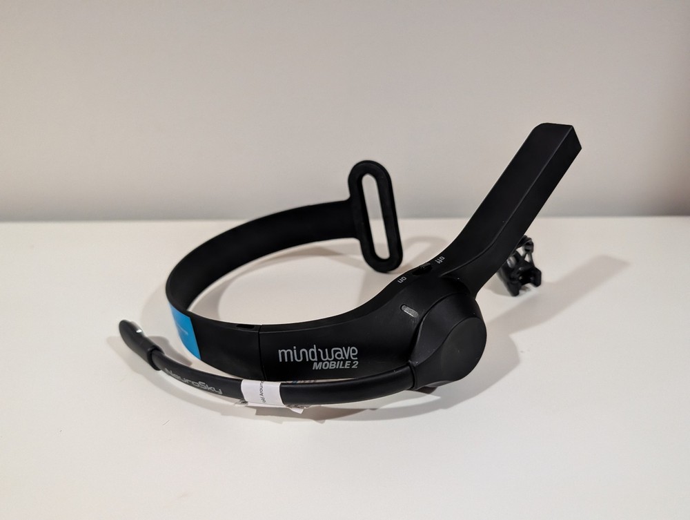 NeuroSky Mindwave Mobile Brainwave Starter Kit Tested
