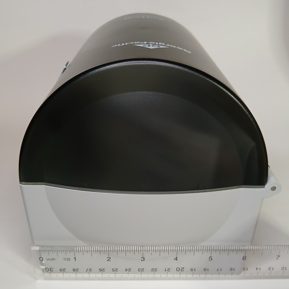 Centerpull Junior Capacity Paper Towel Dispenser Georgia-Pacific Translucent