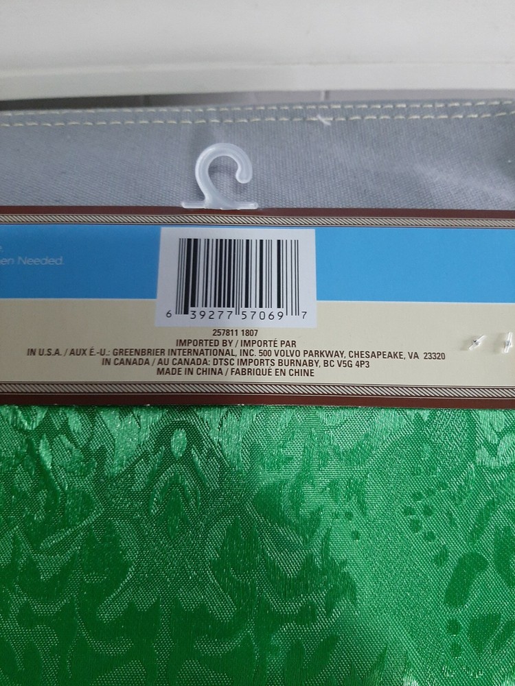 Home Collection Elegant Looking Green Polyester Table Runner 12" X 72"