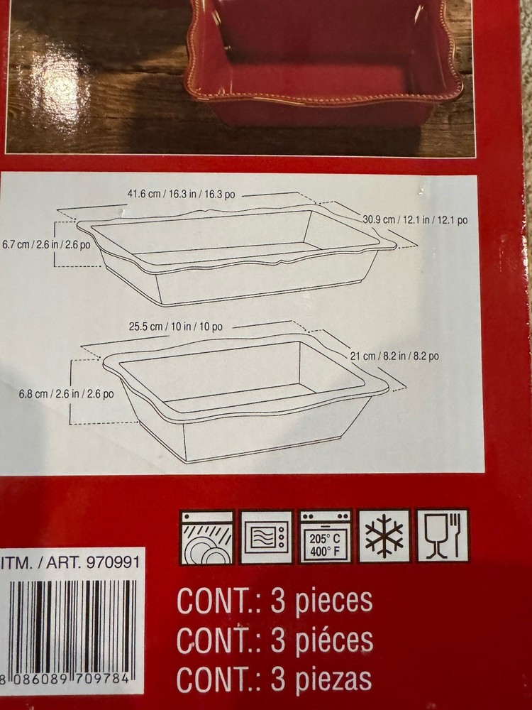 Three-Piece Red Ceramic Stoneware Rectangular Wavy Edge Baking Dish Set