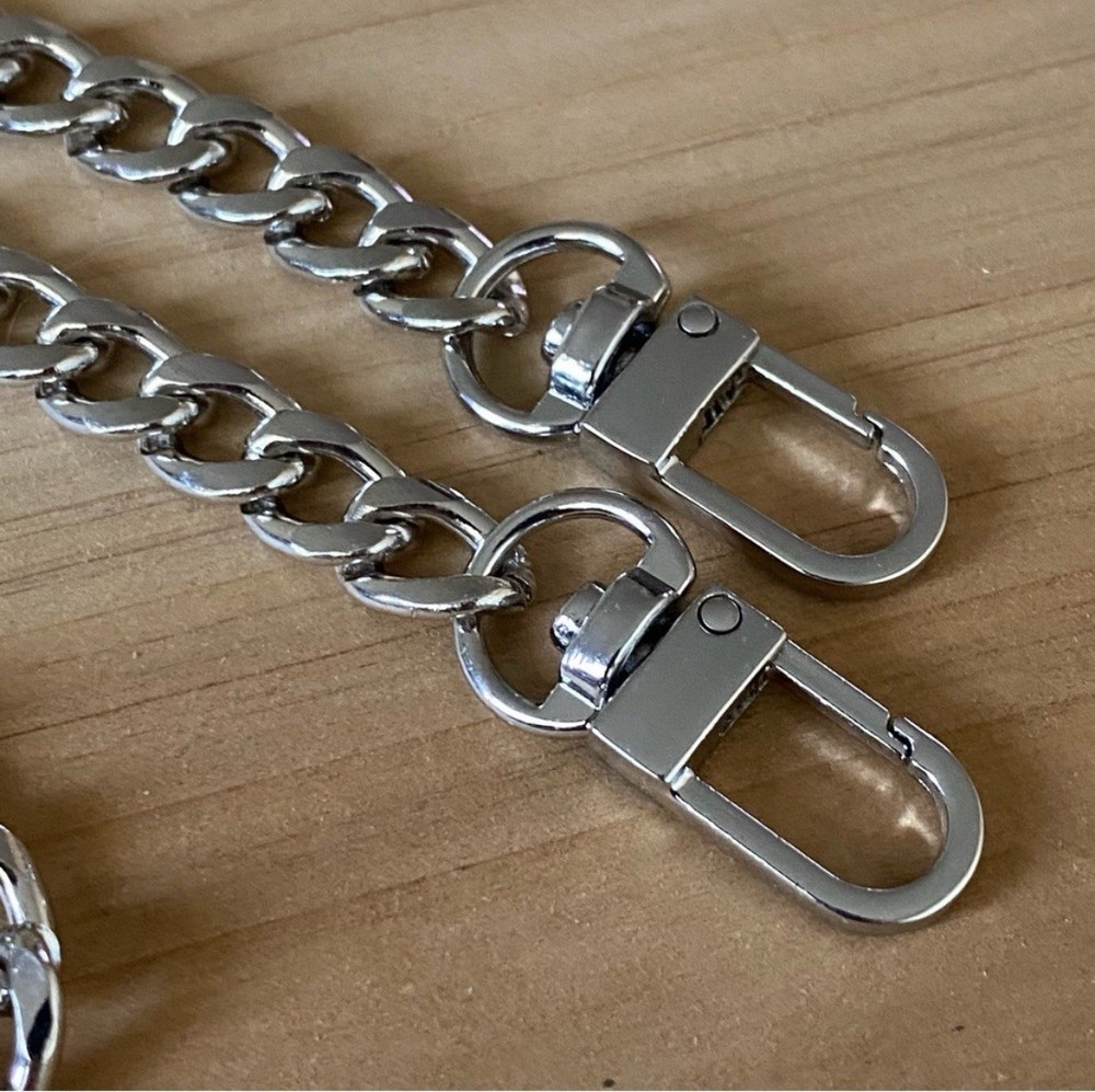 Silver Shoulder Curb Chain Strap Replacement 18”