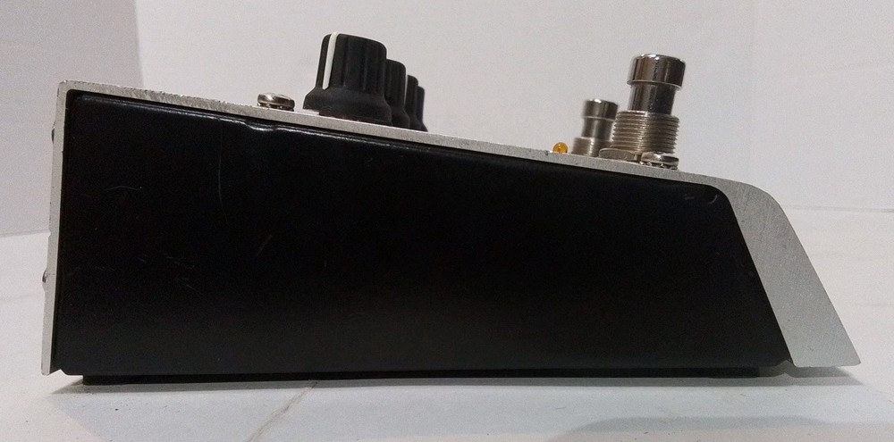 Korg ToneWorks 411fx Super Multi FX Guitar Pedal Processor