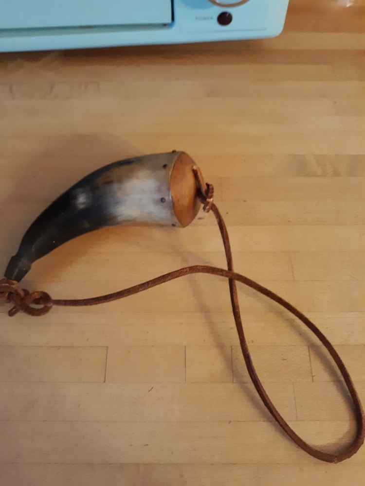 Vintage Small Black Powder Horn.- Muzzleloader = BlackPowder