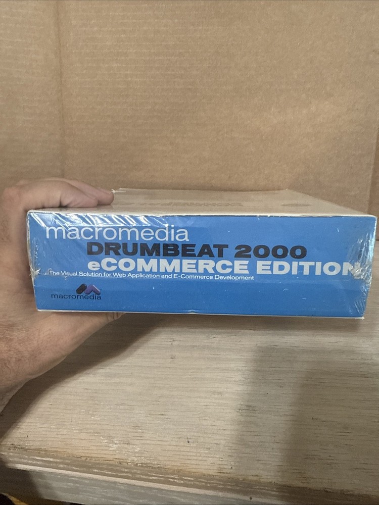 Macromedia Drumbeat 2000 e-Commerce Edition Sealed Education Version