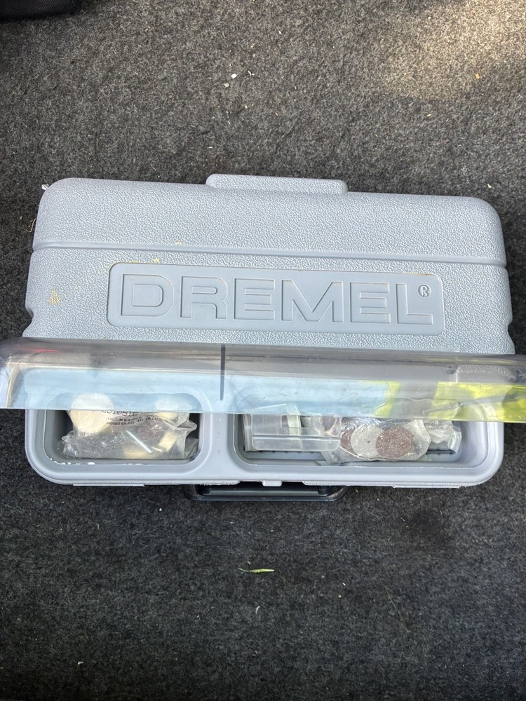 Dremel MultiPro 395 Rotary Tool w/ Case & Accessories