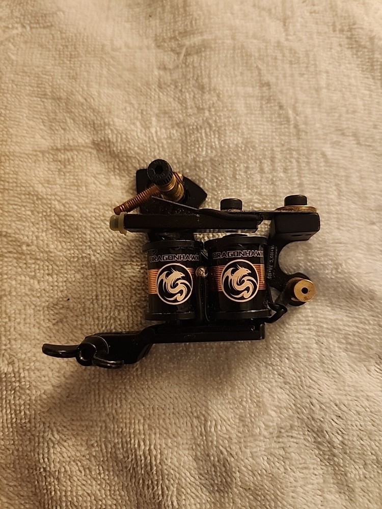 Dragon hawk Tattoo Machine, 2 Tubes, And 65 Assorted Needles