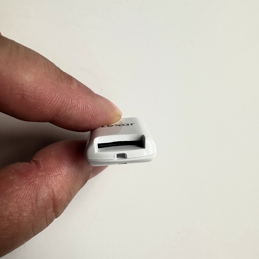 Lexar microSD Memory Card Reader with Lightning Connector