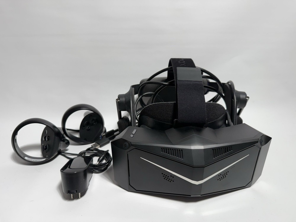 Pimax Crystal Light VR Headset with 2 Controllers