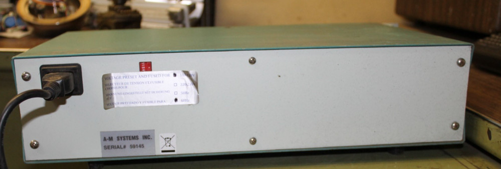 A-M Systems MODEL 1800 differential AC amplifier