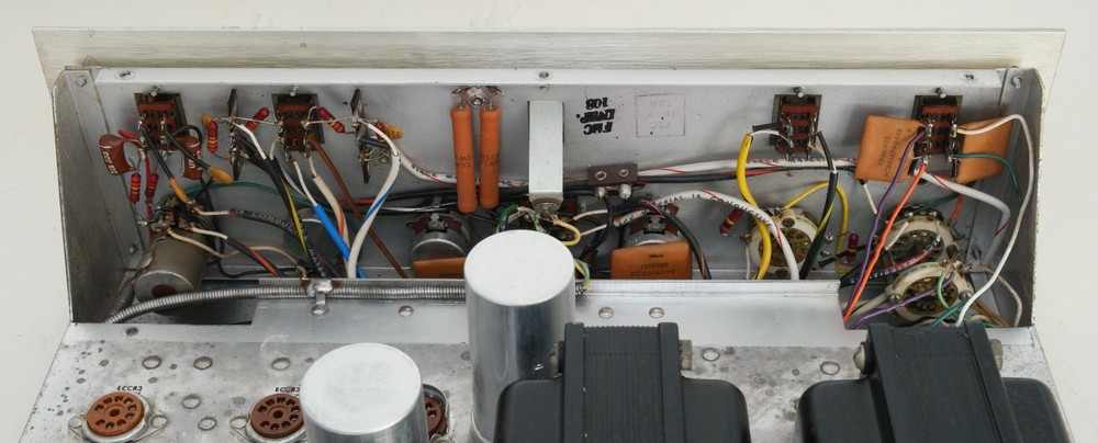 Fisher X-100-B Stereo Master Control Amplifier ( B )