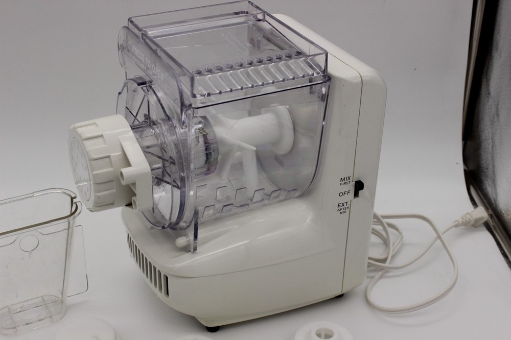 Popeil's Automatic Pasta Maker Machine Model P400 w/ + Accessories