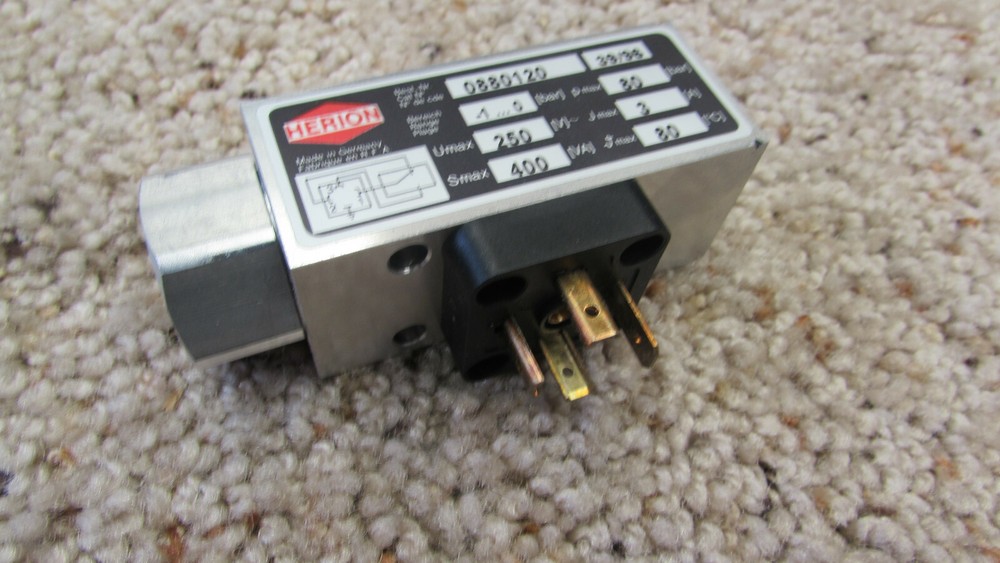 Herion 0880120 Pressure Switch NIB