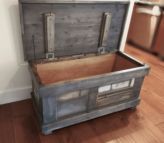 Gray Granddad's Chest