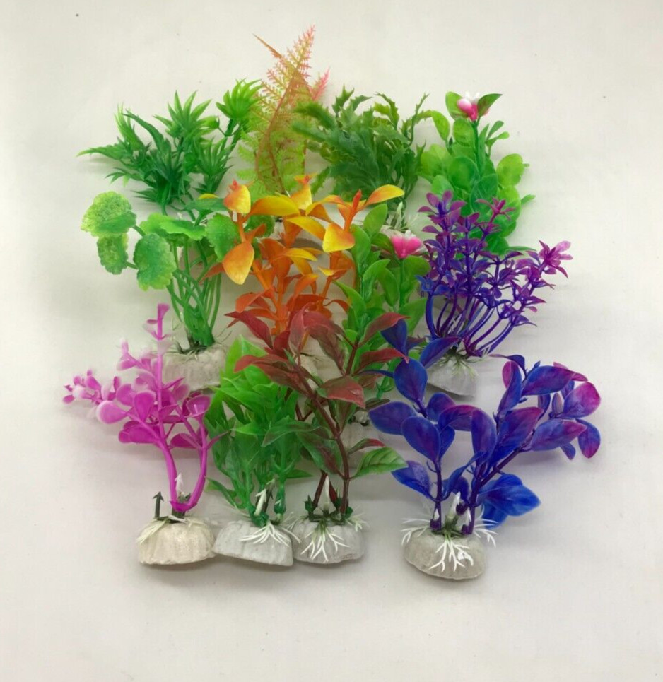 24 Pack Aquarium Artificial Plants - Various Sizes