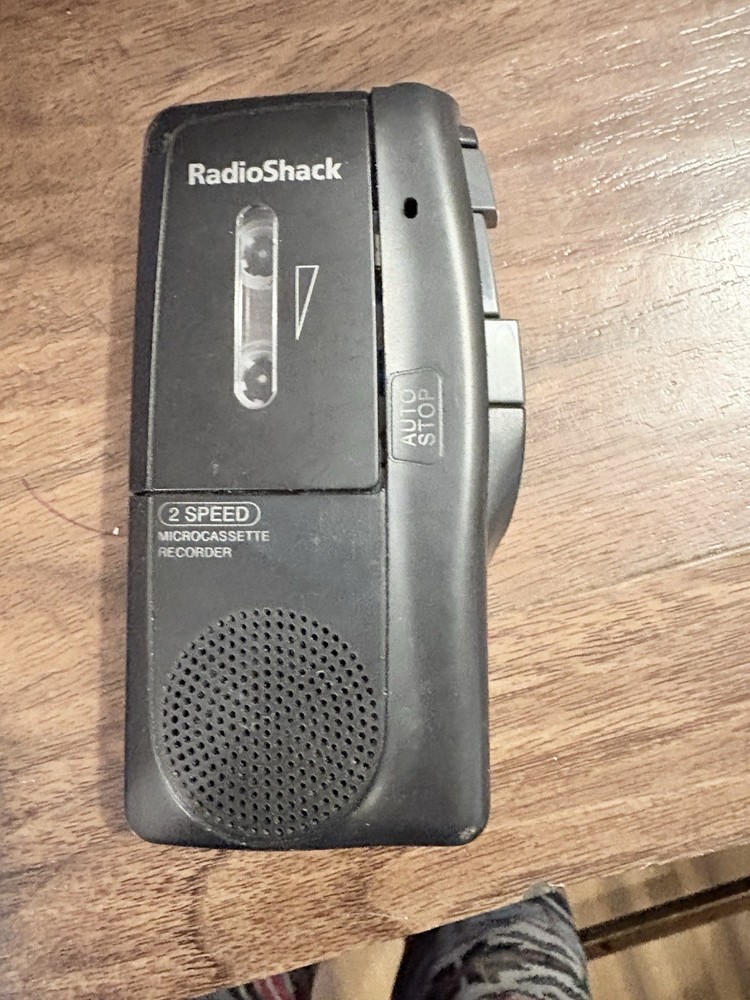 RadioShack 2 Speed Microcassette Handheld Recorder Auto Stop