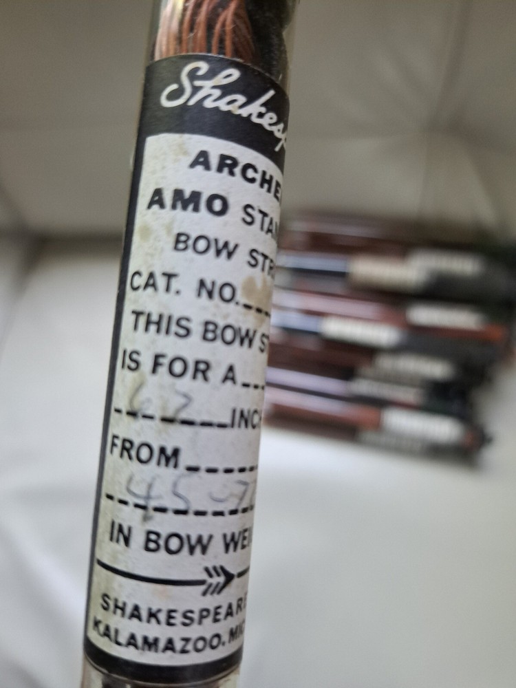 Shakespeare Recurve Bow String 62”, 45-70 lbs