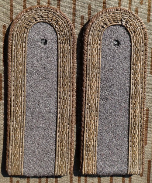 East German subdued NCO Shoulder Boards type 2