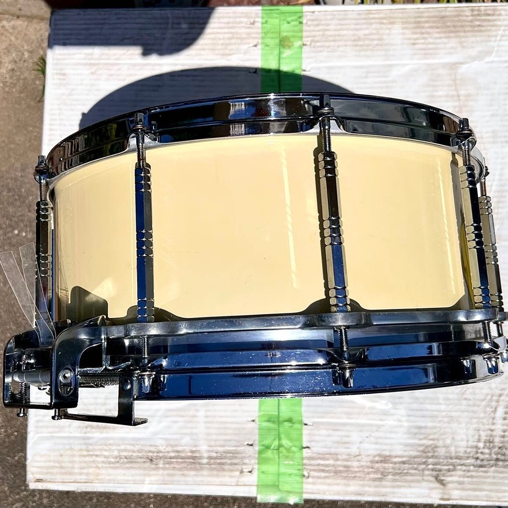 Pearl Free Floating System Maple Shell Snare Robust Hexagonal Post All Around