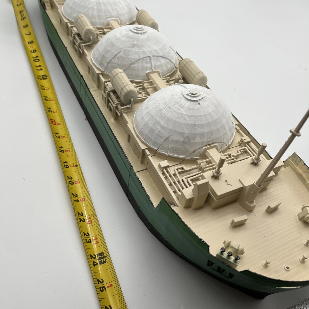 UNPainted Unassembled version . New Build Ho Scale 28” Gas Ship.