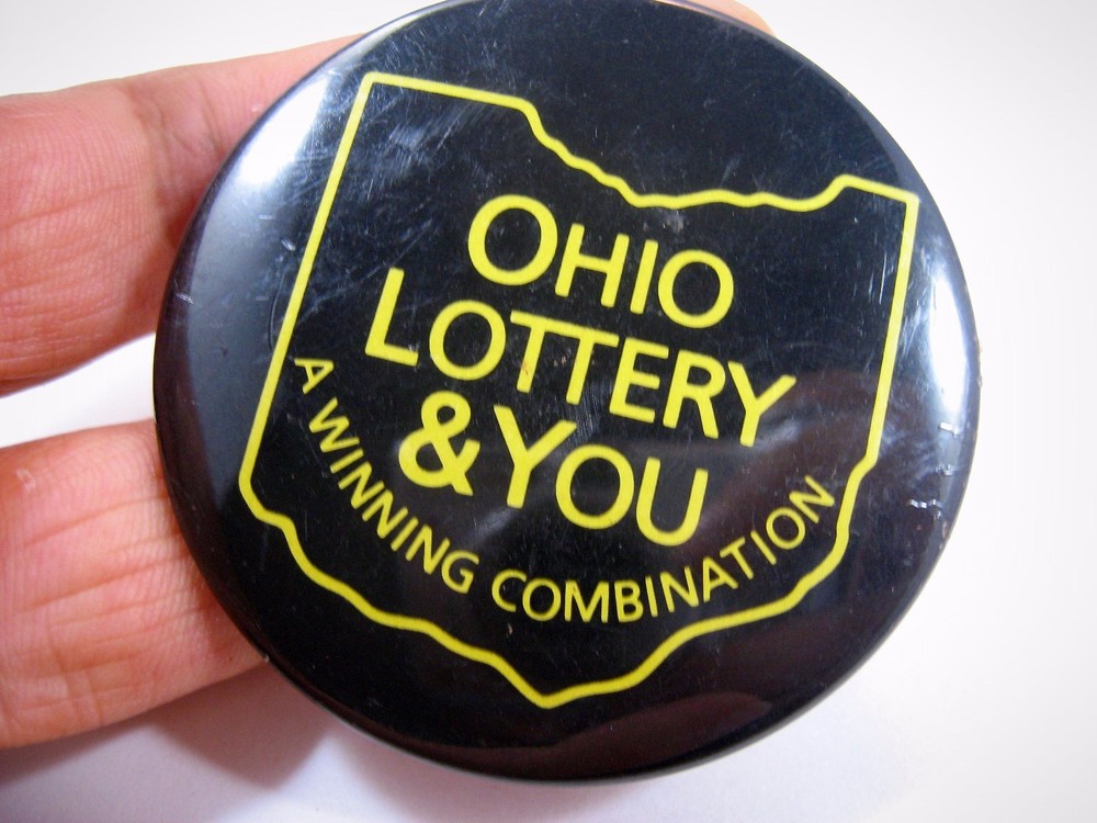 Vintage Ohio Lottery Pinback Button State Shape "A Winning Combination" Promo