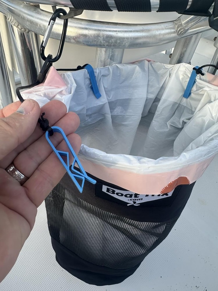 Durable Mesh Boat Trash Bag: 10-Gallon Capacity with Easy Drawstring Closure