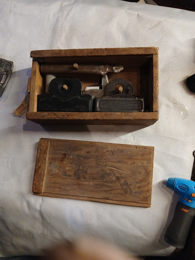 Hand Router With Butt Gauge Guide Hinge Templates Woodworking Doors Hardware