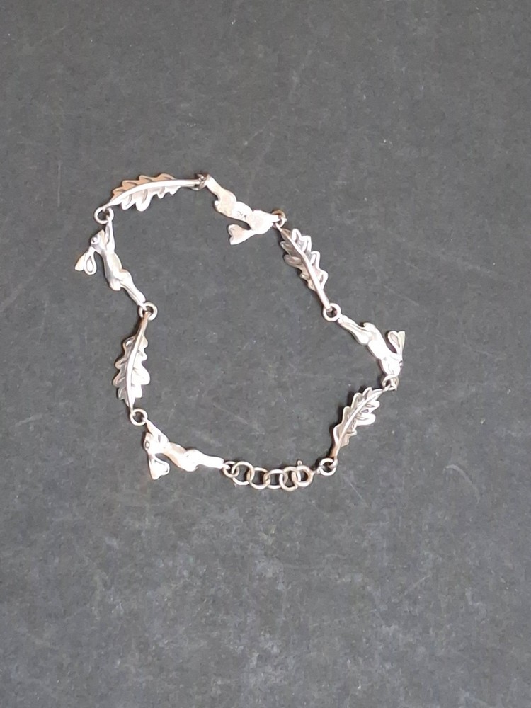 Sterling Silver Hare and Oak Leaf Bracelet