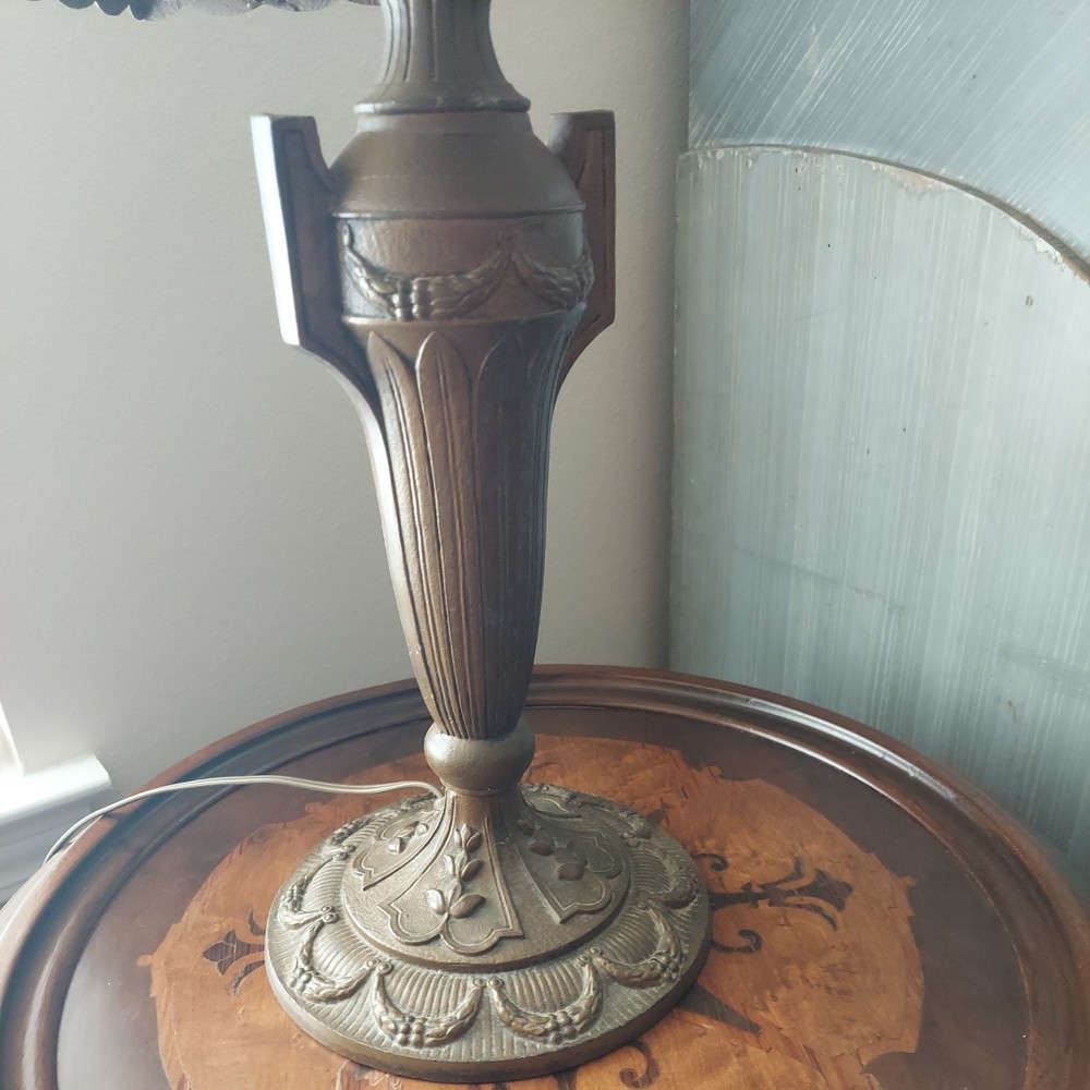 Vintage Slag Glass Table Lamp