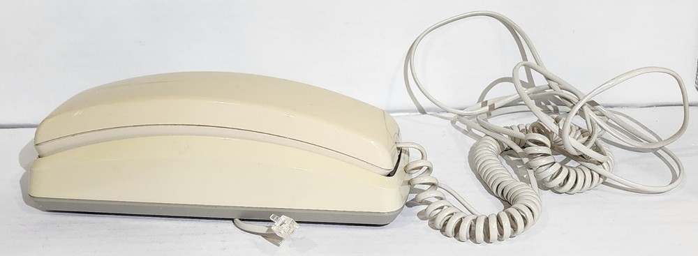 Thomson Consumer Electronics Corded Phone Model #2-9218NIB 8ft Cord UNTESTED