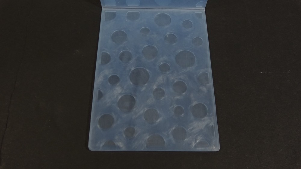 Lifestyle Crafts Quickutz Embossing Folder 2 Sizes Circles