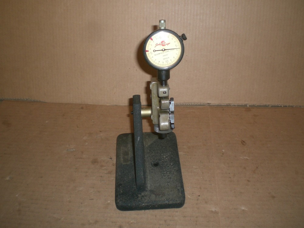 Johnson Tri Roll Thread Gage Comparator stand with indicator